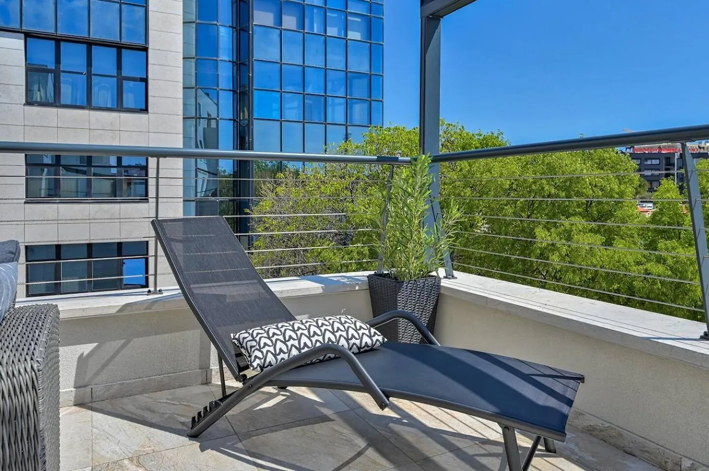 La Terrazza * * * *City Center Lux New Apt+Parking Pula Croatia